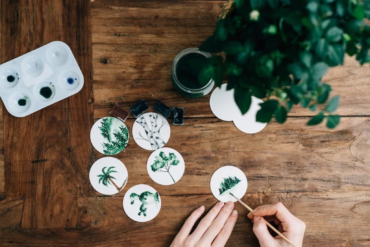 Watercolor painting class at The Gray Owl studio